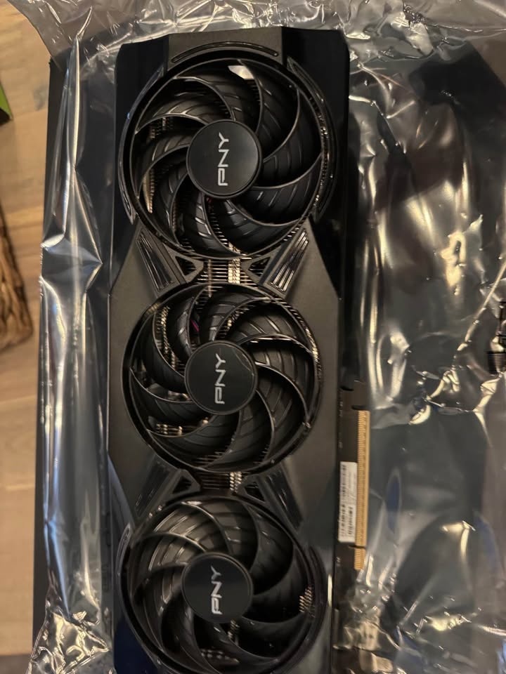 PNY GeForce RTX 5070 Ti