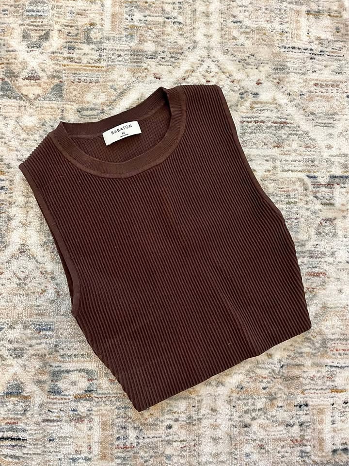 Babaton Sculpt Knit Muscle Tank Cropped