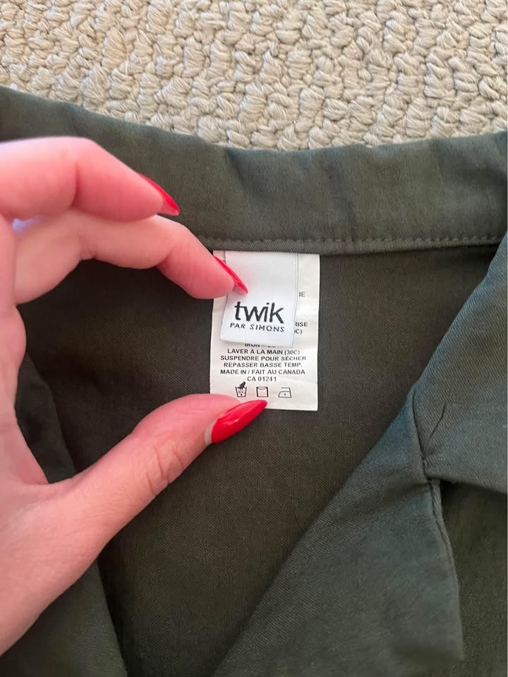 Simons Dark Green Cropped Button Up - photo 2