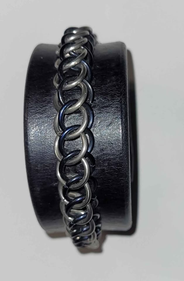 Black Leather and Chainmaille Bracelet - photo 3