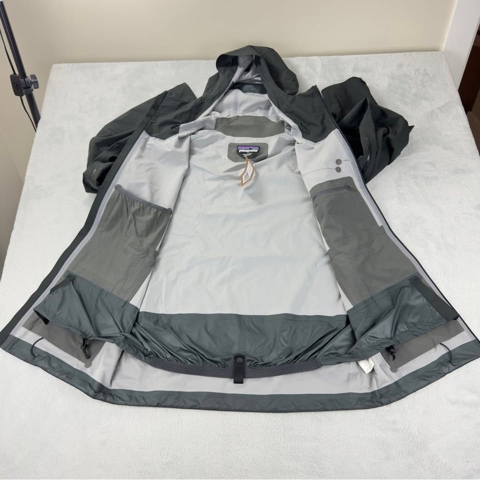 Patagonia NWT Men's Size Medium Snowdrifter h2nO Recco Jacket - photo 3