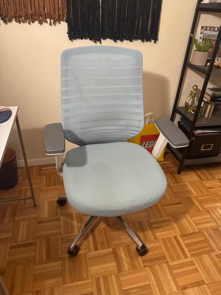 Small Computer Desk - photo 3