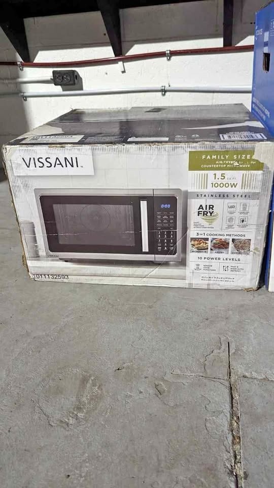 Vissani 3-in-1 Microwave (Air Fry + Convection)