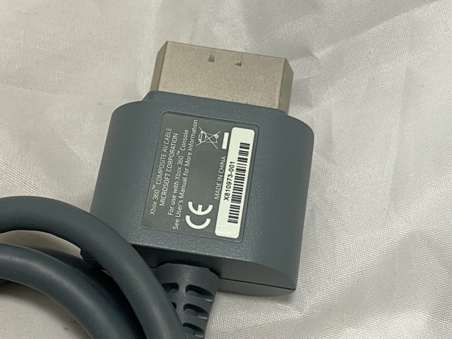 Microsoft Xbox 360 Power Supply + AV Cable - photo 3