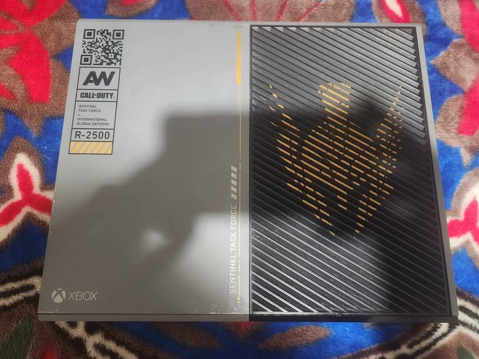 Xbox One Special AW Edition - photo 2