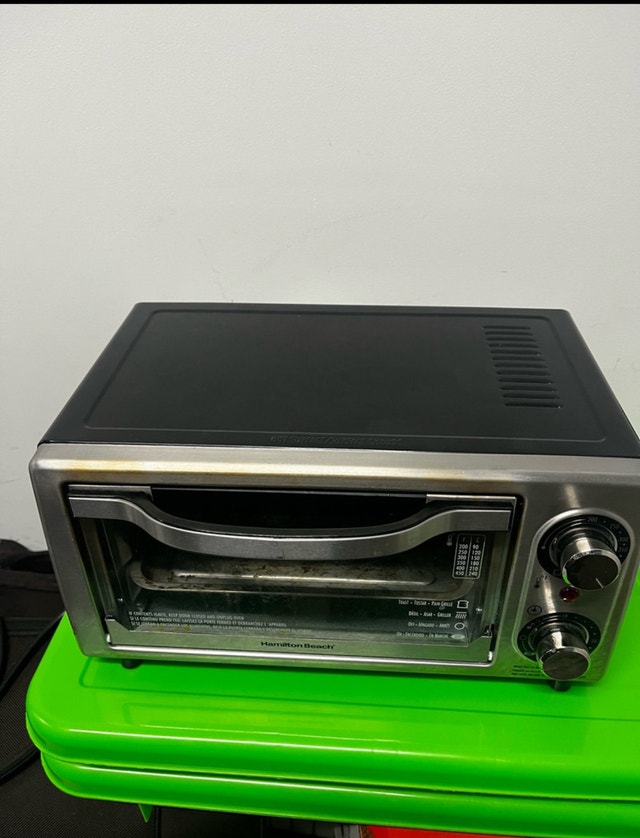 Hamilton Beach Toaster Oven