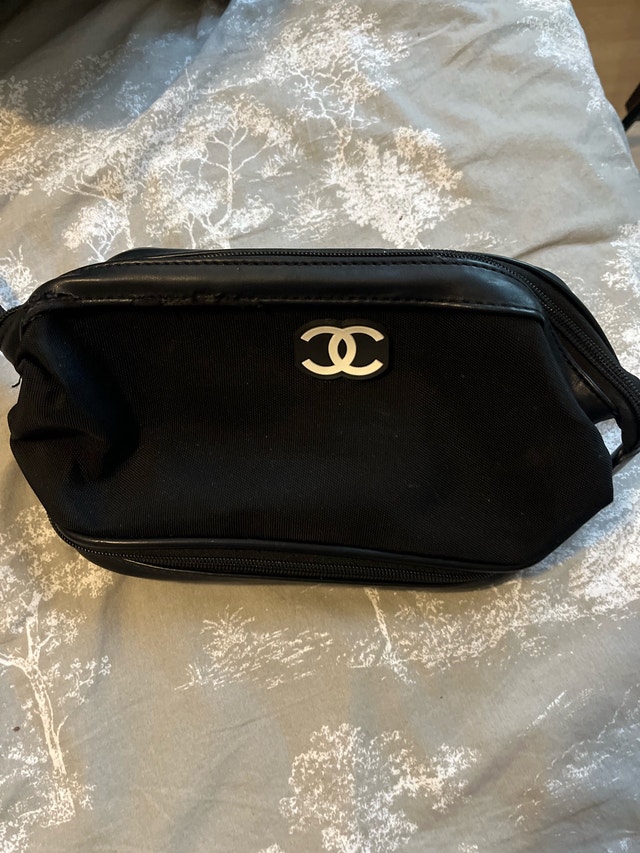 Chanel Handbag - photo 3