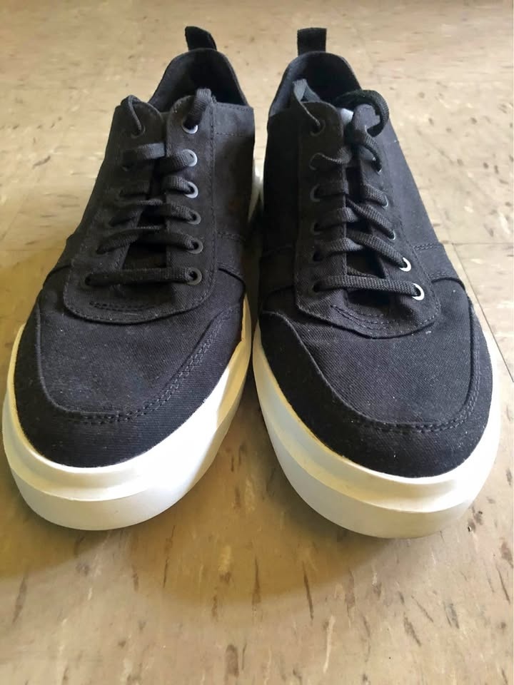 Cole Haan Casual Sneakers sz-10.5