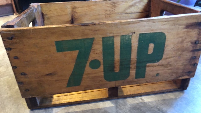 7-Up Crate - photo 3