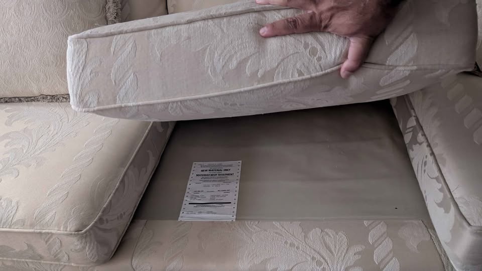3 Seater and 2 Seater couches for Sale - photo 4