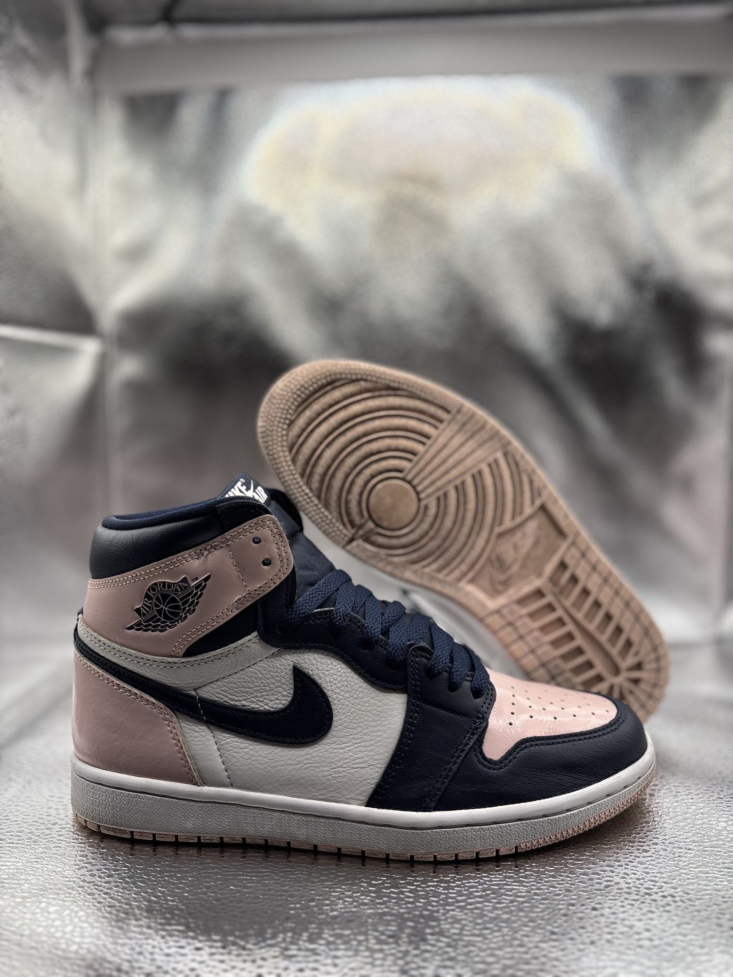 Air Jordan 1 High Bubble Gum