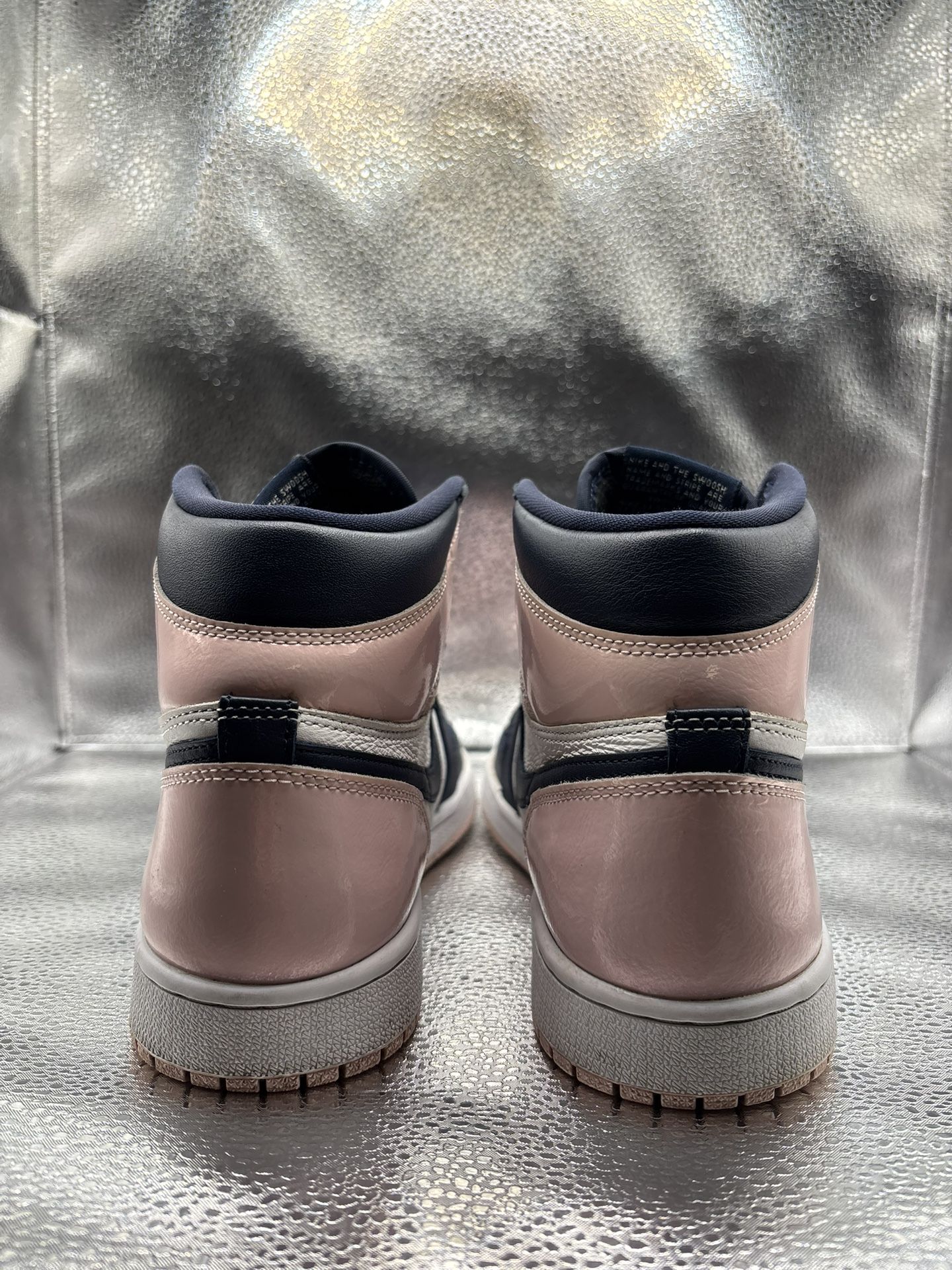 Air Jordan 1 High Bubble Gum - photo 4