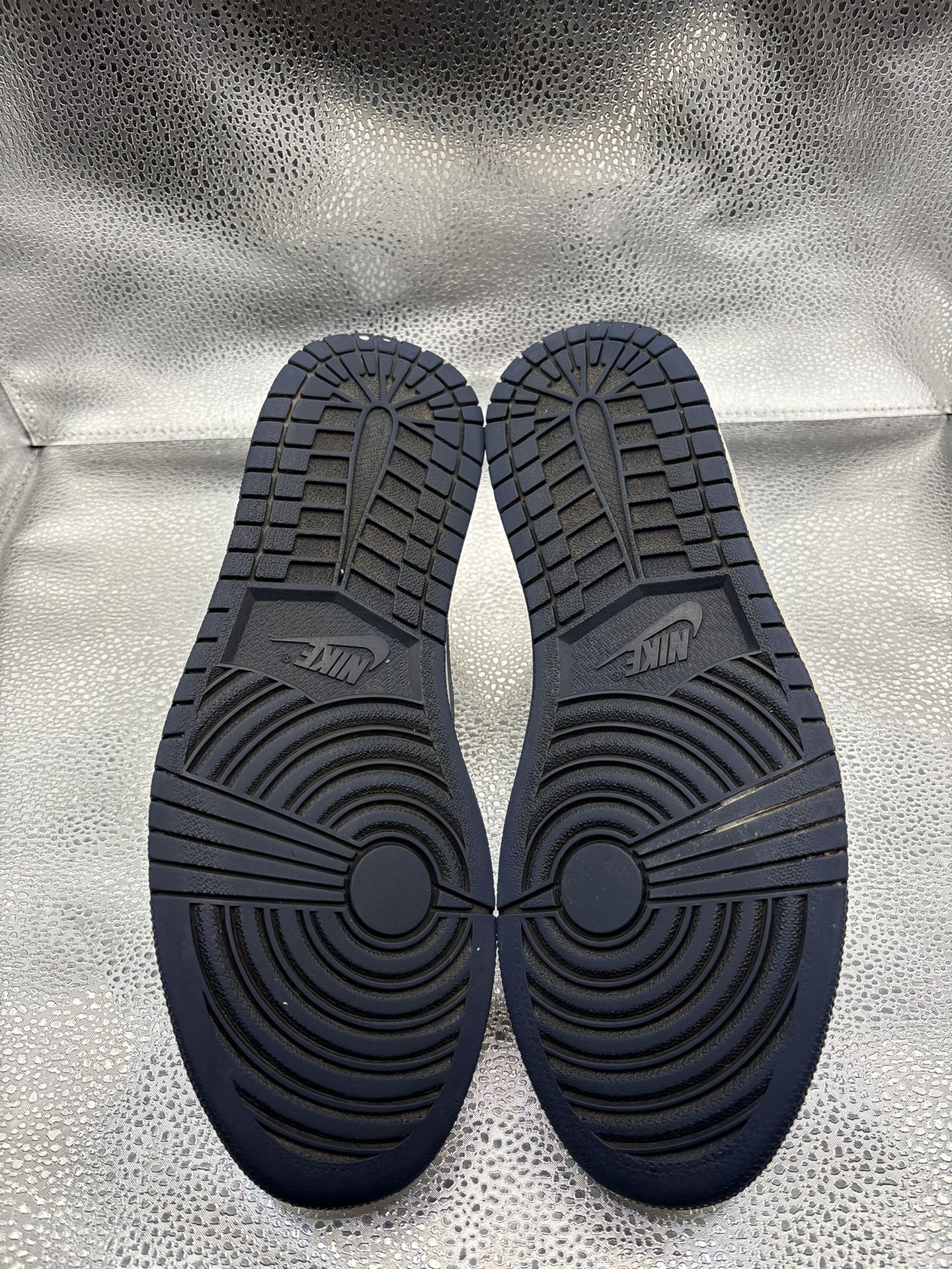 Air Jordan 1 Low Midnight Navy - photo 3