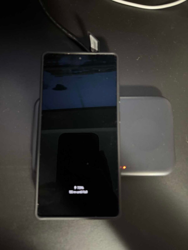 Samsung Wireless Charger Duo - photo 4