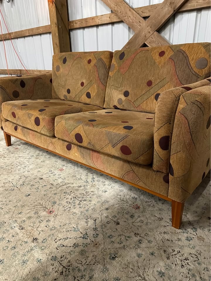 Abstract Vintage Loveseat - photo 4