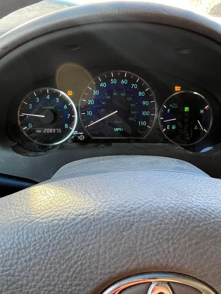 2008 Toyota Sienna - photo 2