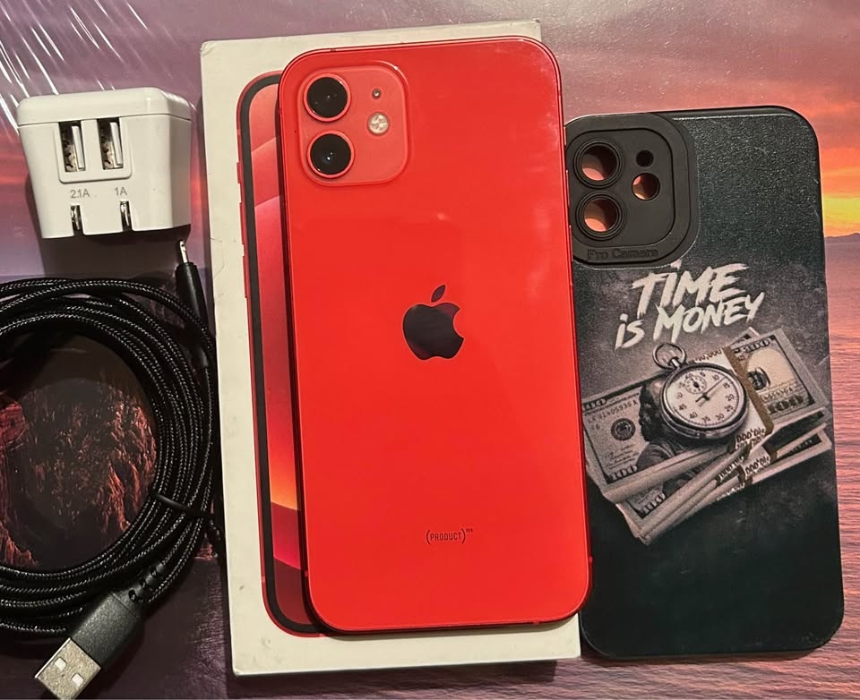 (90%) iPhone 12 64GB-Excellent Con+Accessories.(FIRM!!)