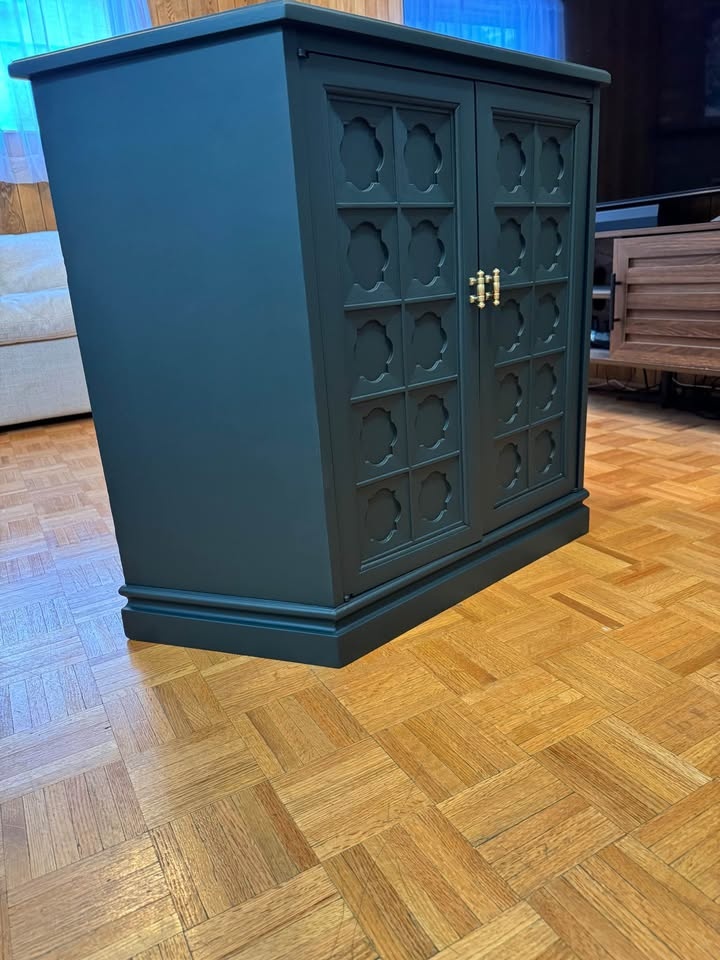 Dark Indigo Green Accent Cabinet - photo 3
