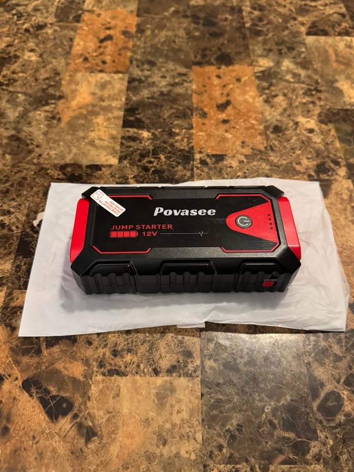 Car Jump Starter - photo 3