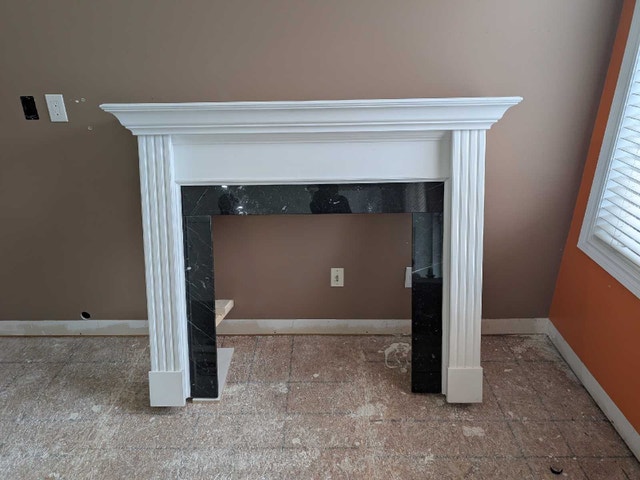 Fireplace Surround with Mantle 🥕 - photo 2