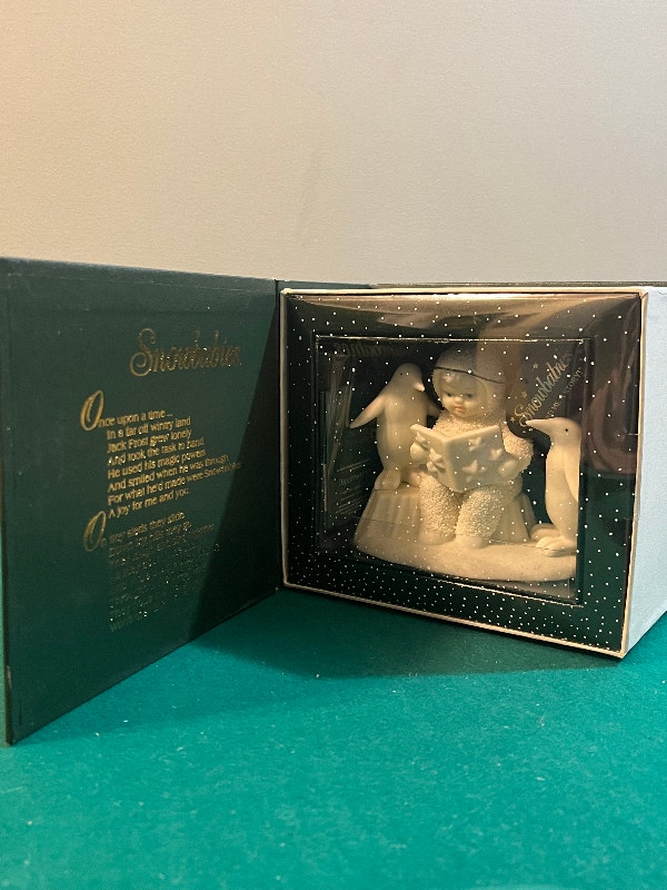 Christmas Theme Display Ornament from Department 56