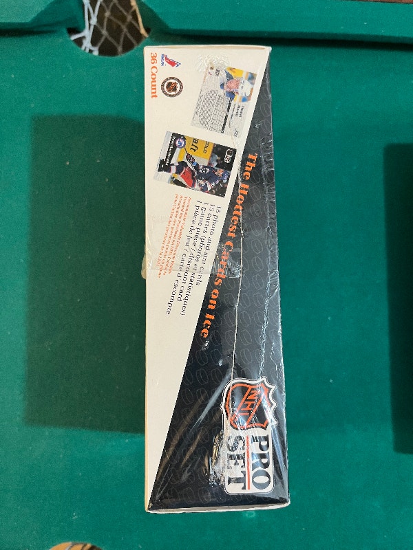 1991 Pro Set NHL Hockey Cards 36 Count Box Factory Sealed - photo 2