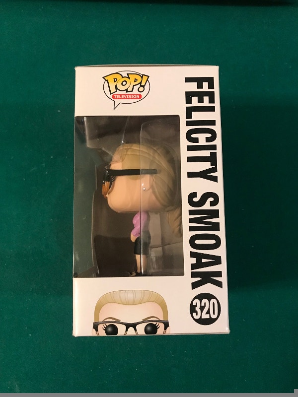 Funko Pop Felicity Smoak #320 Arrow TV Show - photo 4