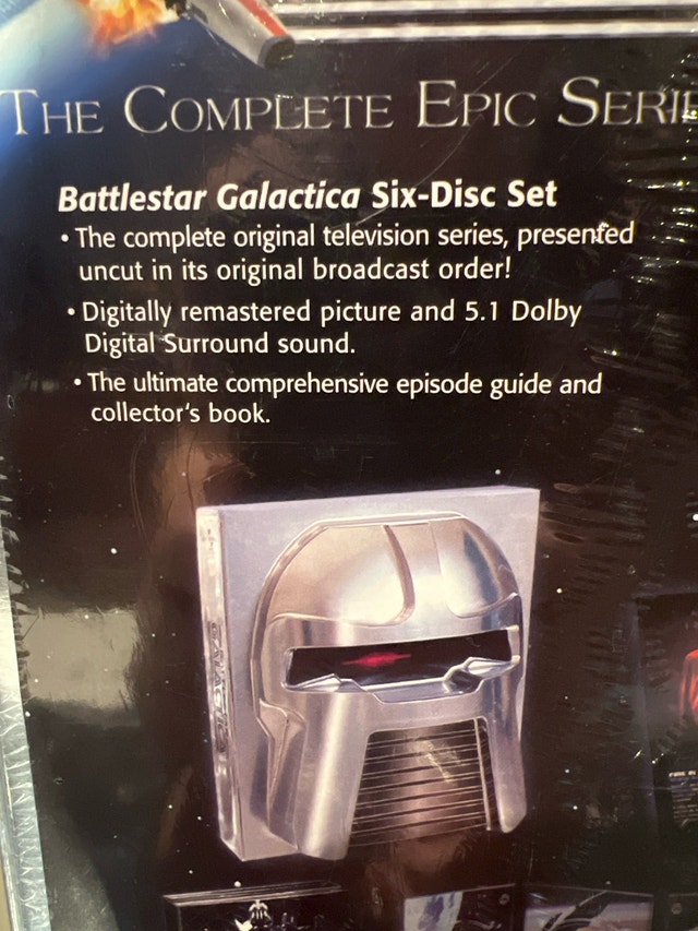Battlestar Galactica DVD - photo 3