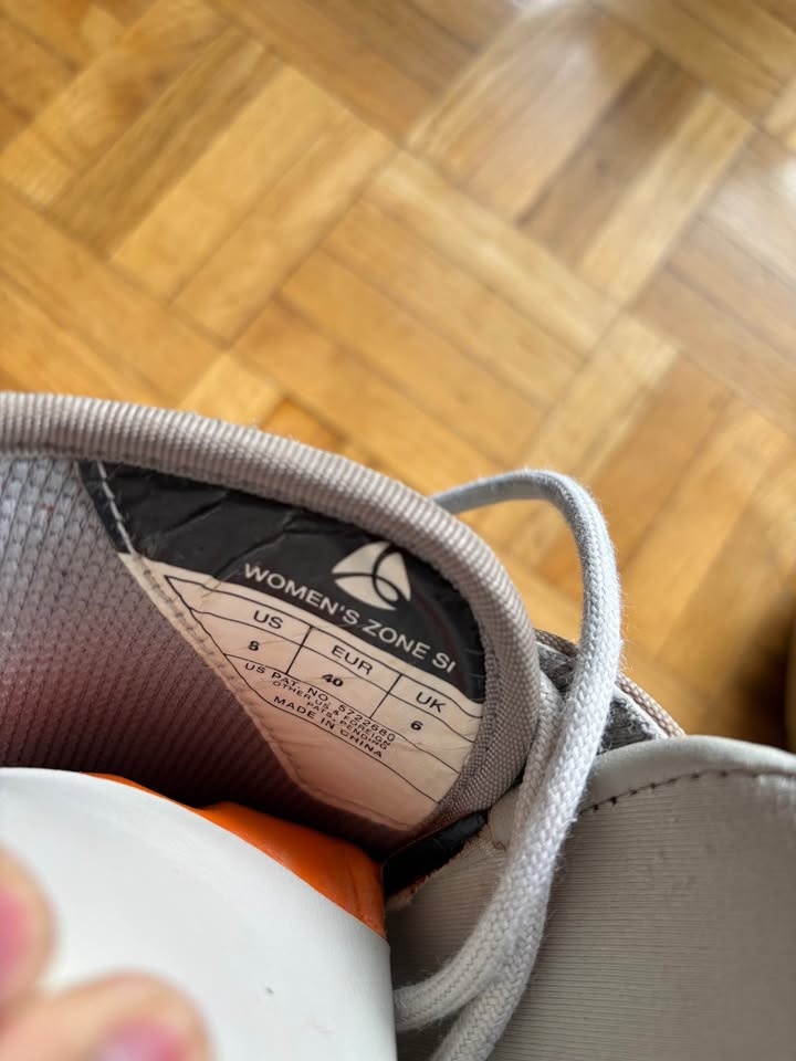 Burton Women snowboard boots US 8 EUR 40🥕 - photo 3