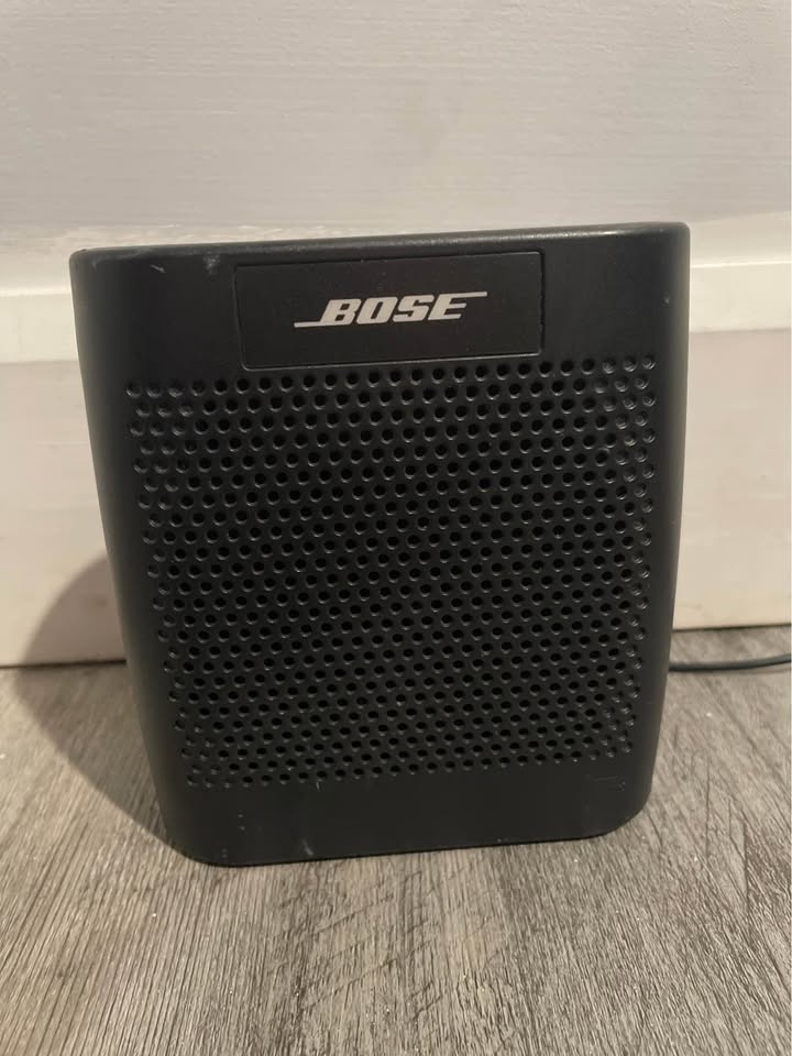 Bose soundlink color Bluetooth speaker!