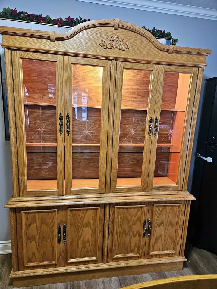 Solid Oak Lighted China Cabinet / Display Hutch