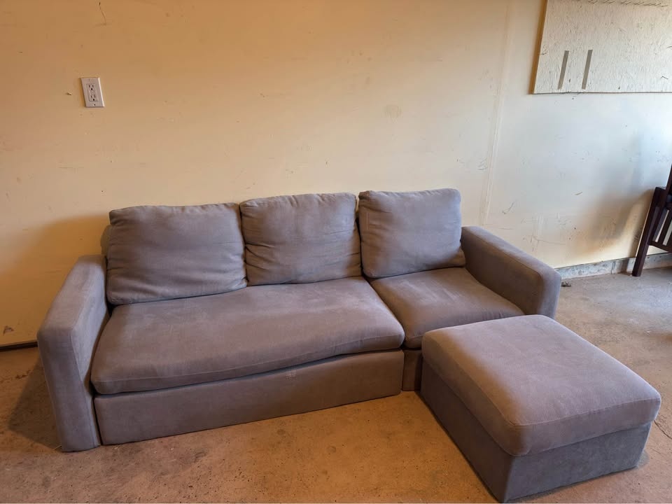 Modern Gray Sectional Sofa with Chaise – Clean & Comfortable - C - photo 3
