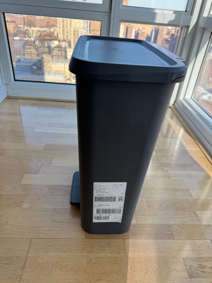 IKEA KNÖCKLA Step Trash Can Dark Gray, 13 Gallon - photo 2