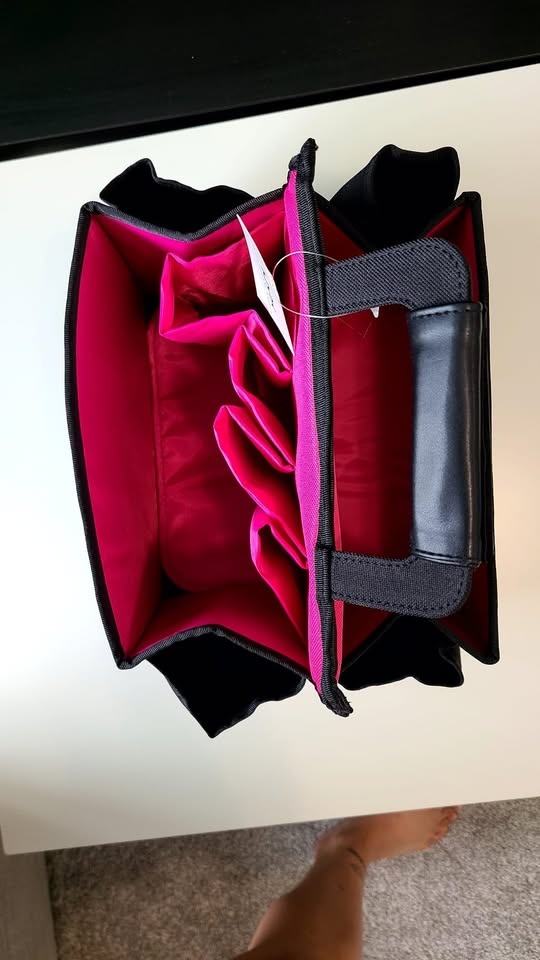 NYX Cosmetics Bag - photo 3