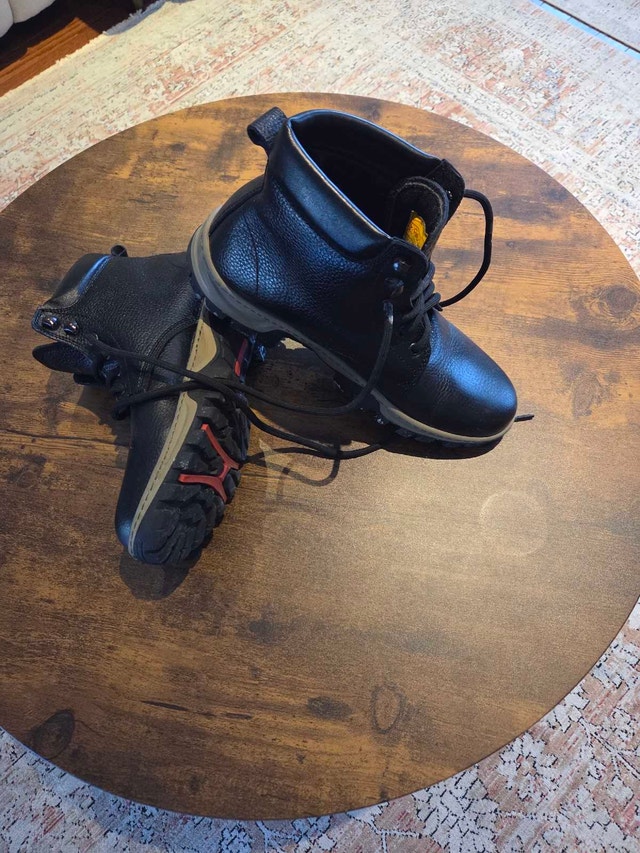 Unisex Waterproof Leather Boots Buy in Europe - photo 3