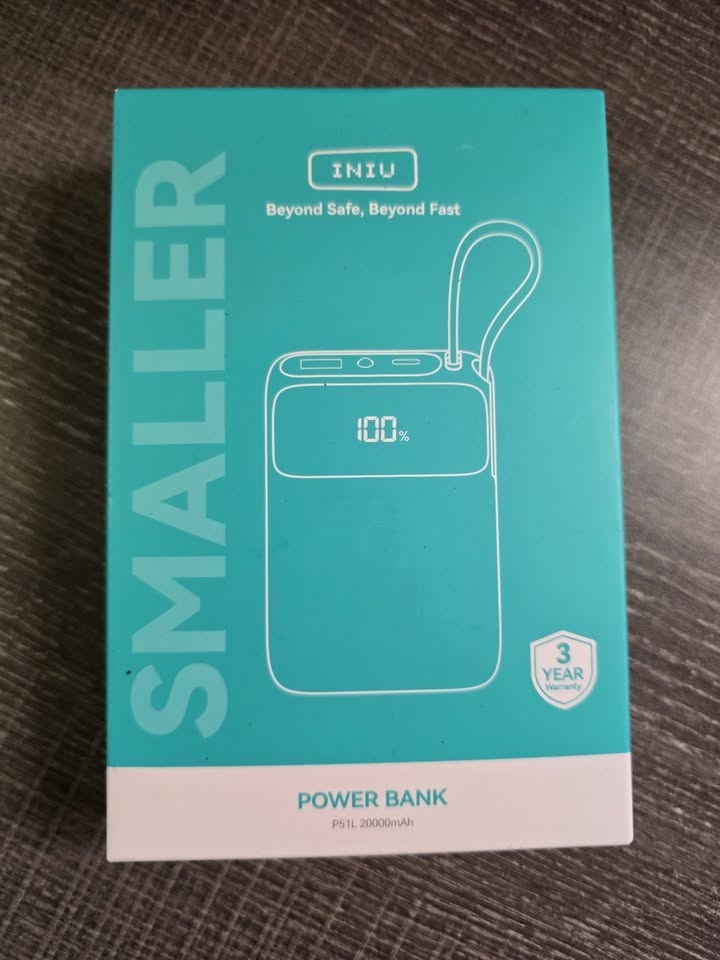 INIU 20000mAh Power Bank - photo 2
