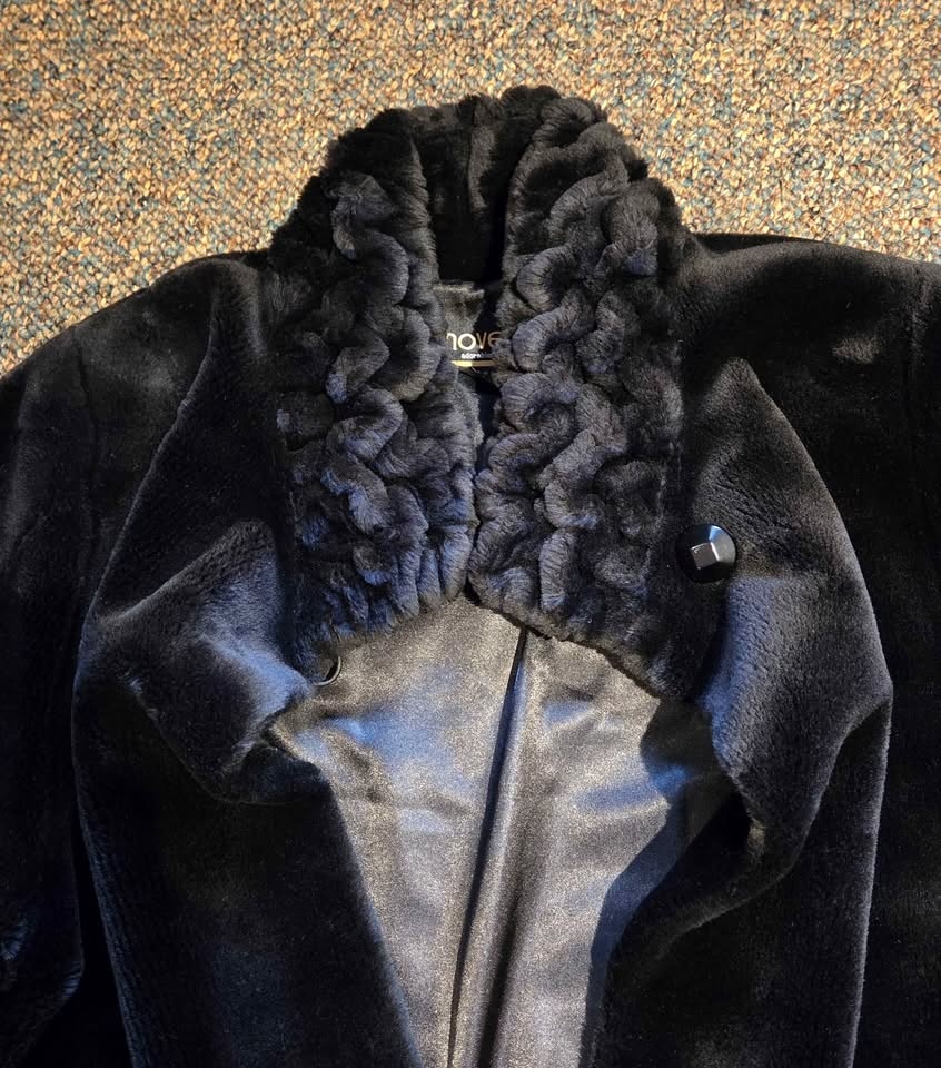 Black Faux Fur Coat - photo 3