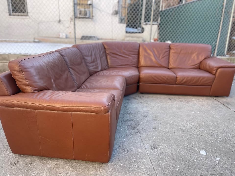 Chateau d’Ax 3-Piece Brown Genuine Leather Sectional - photo 2