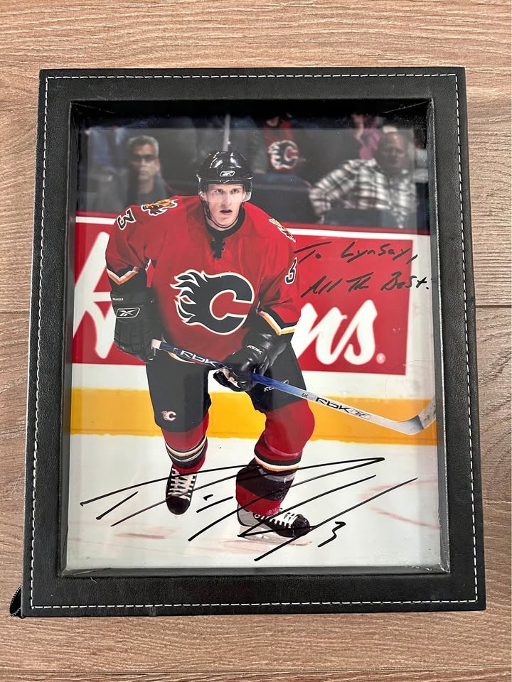 Autographed Calgary Flames Photo – Premium Collector’s Piece