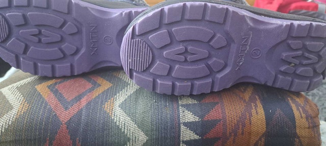 XMTN Winter boots - size 2 - photo 3