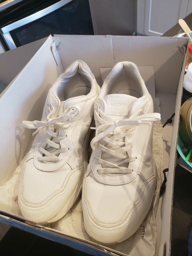 $90 OFF!!! Men's White Shoes Size 12, - photo 2