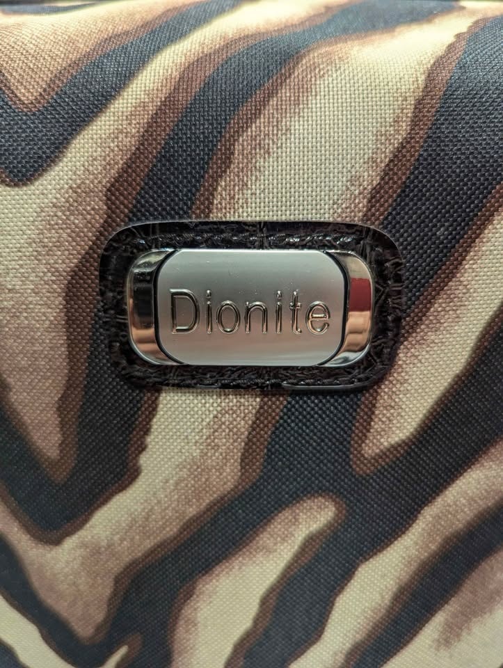 DIONITE VINTAGE Y2K Weekender 🦓 - photo 3