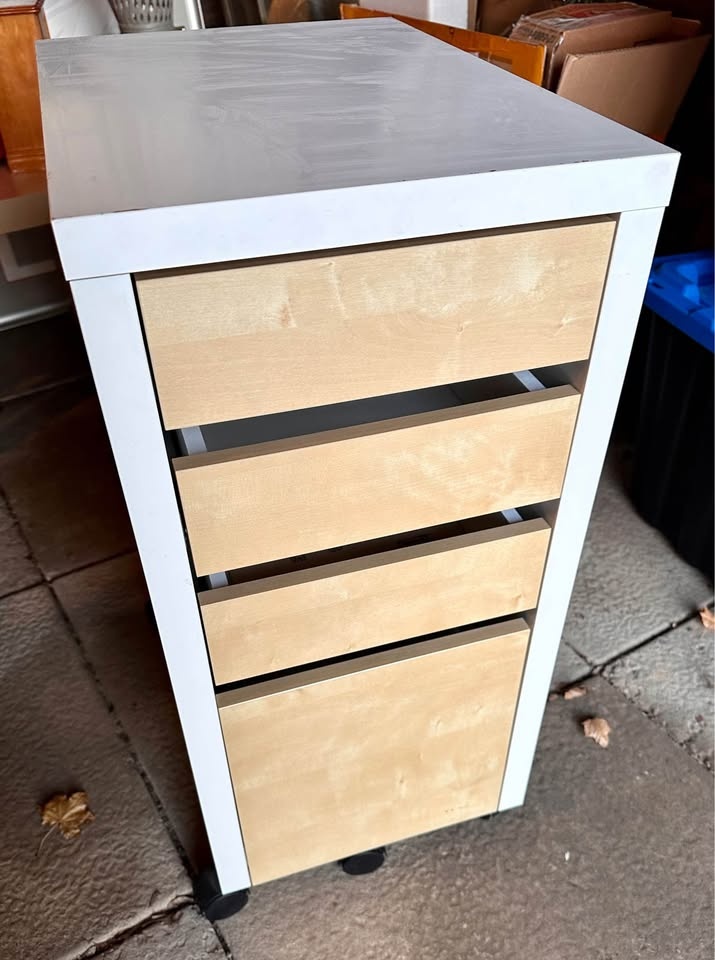 🥕IKEA MICKE Drawer Unit on Casters White Birch