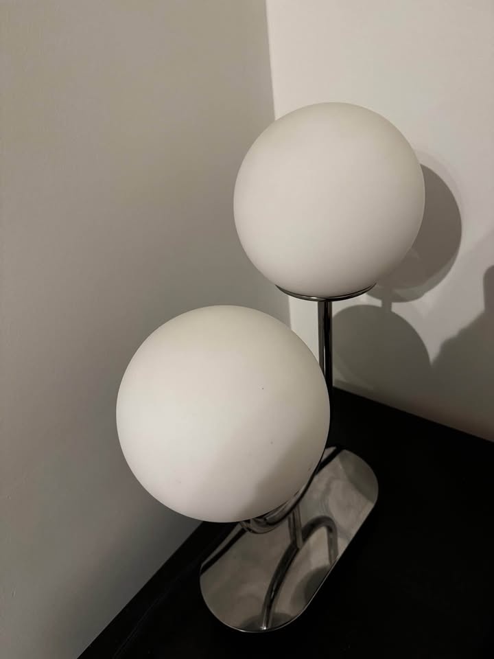 Ikea SIMRISHAMN Table Lamp - Chrome/Opal Glass - photo 2
