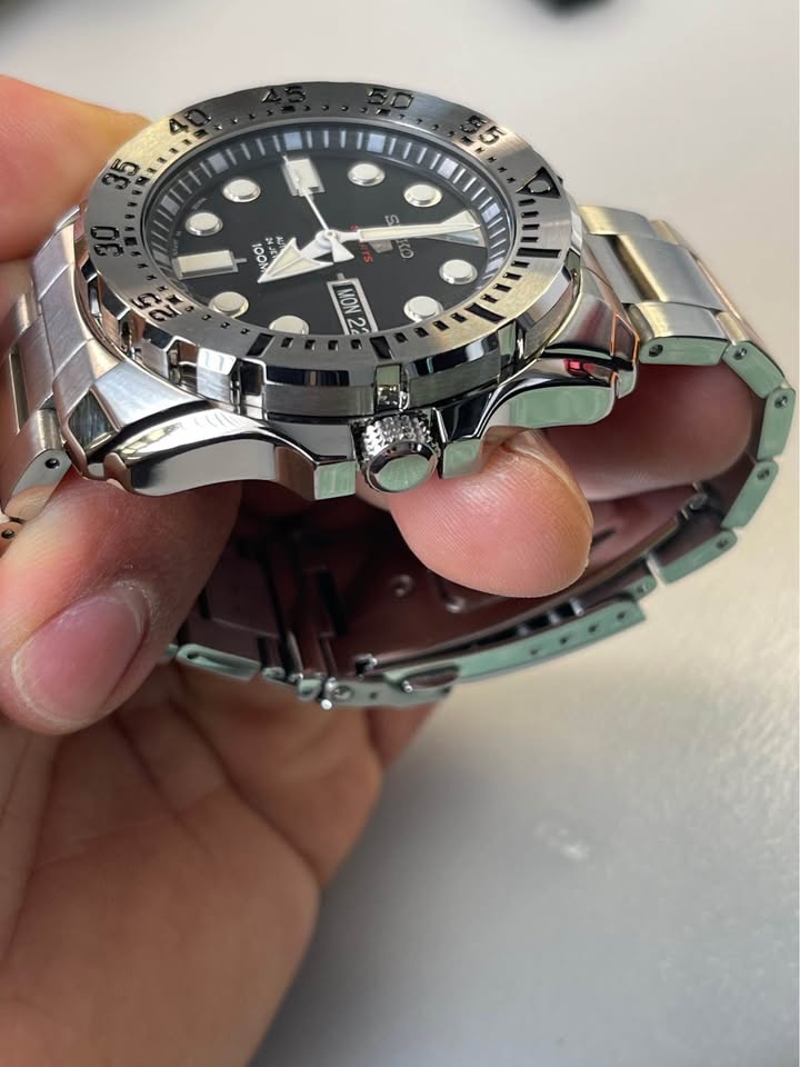 Seiko 5 SRP599 (Baby Monster) - photo 3