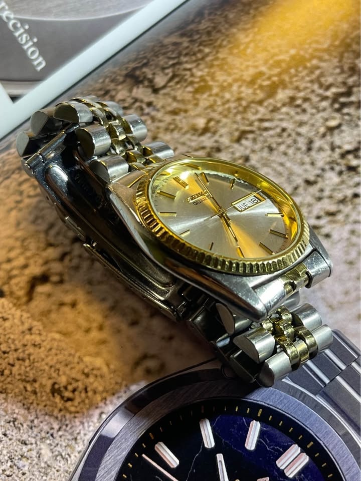 Vintage Seiko Quartz Watch - photo 2