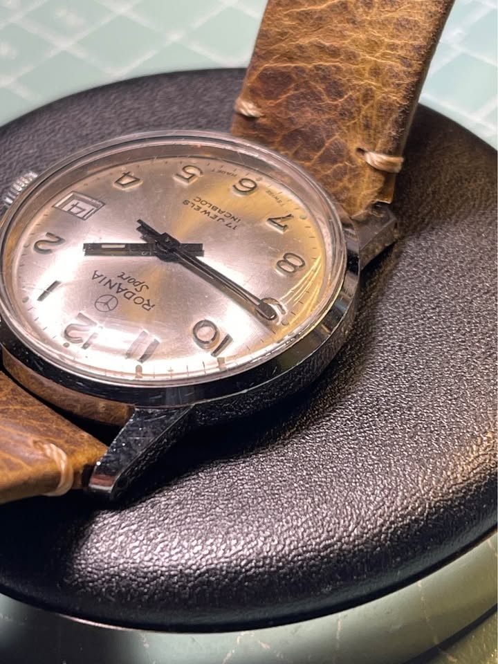 Vintage Swiss Rodania Watch - photo 3