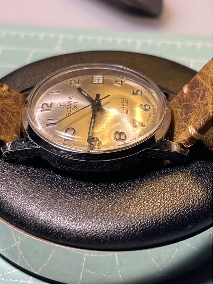 Vintage Swiss Rodania Watch - photo 4