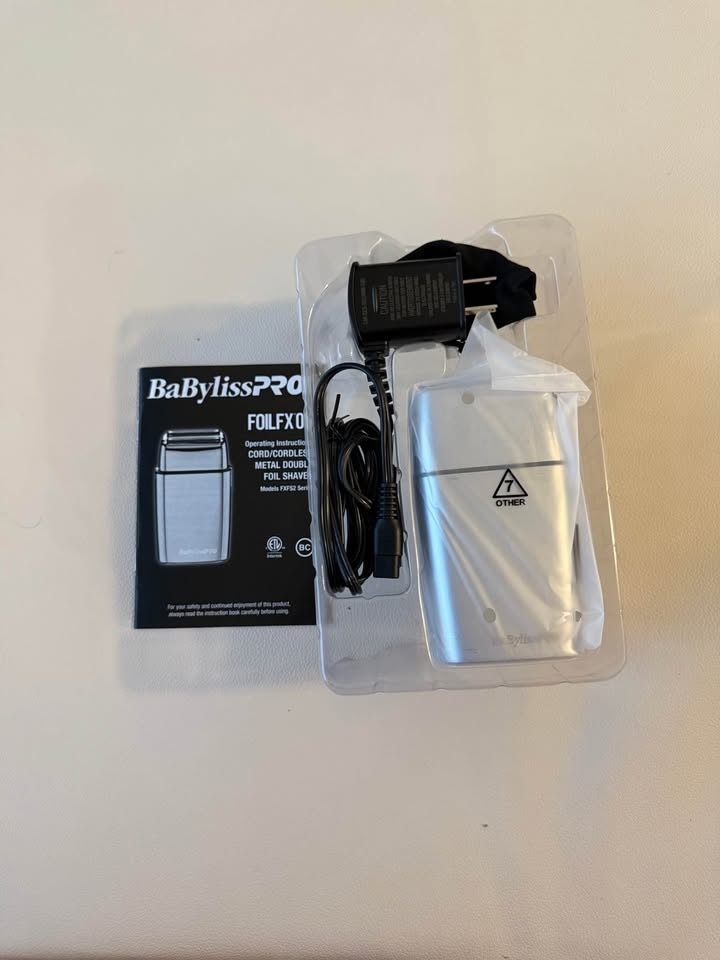 BaBylissPRO FOILFX02 Cord/Cordless Metal Double Foil Shaver - photo 2