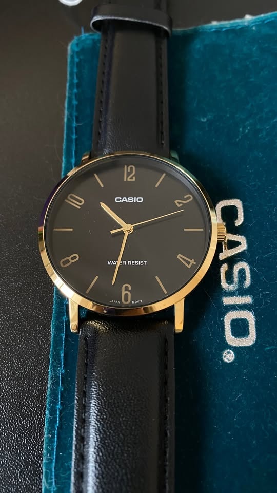 Casio Men's Minimalistic Gold Tone Black Leather Watch - photo 2